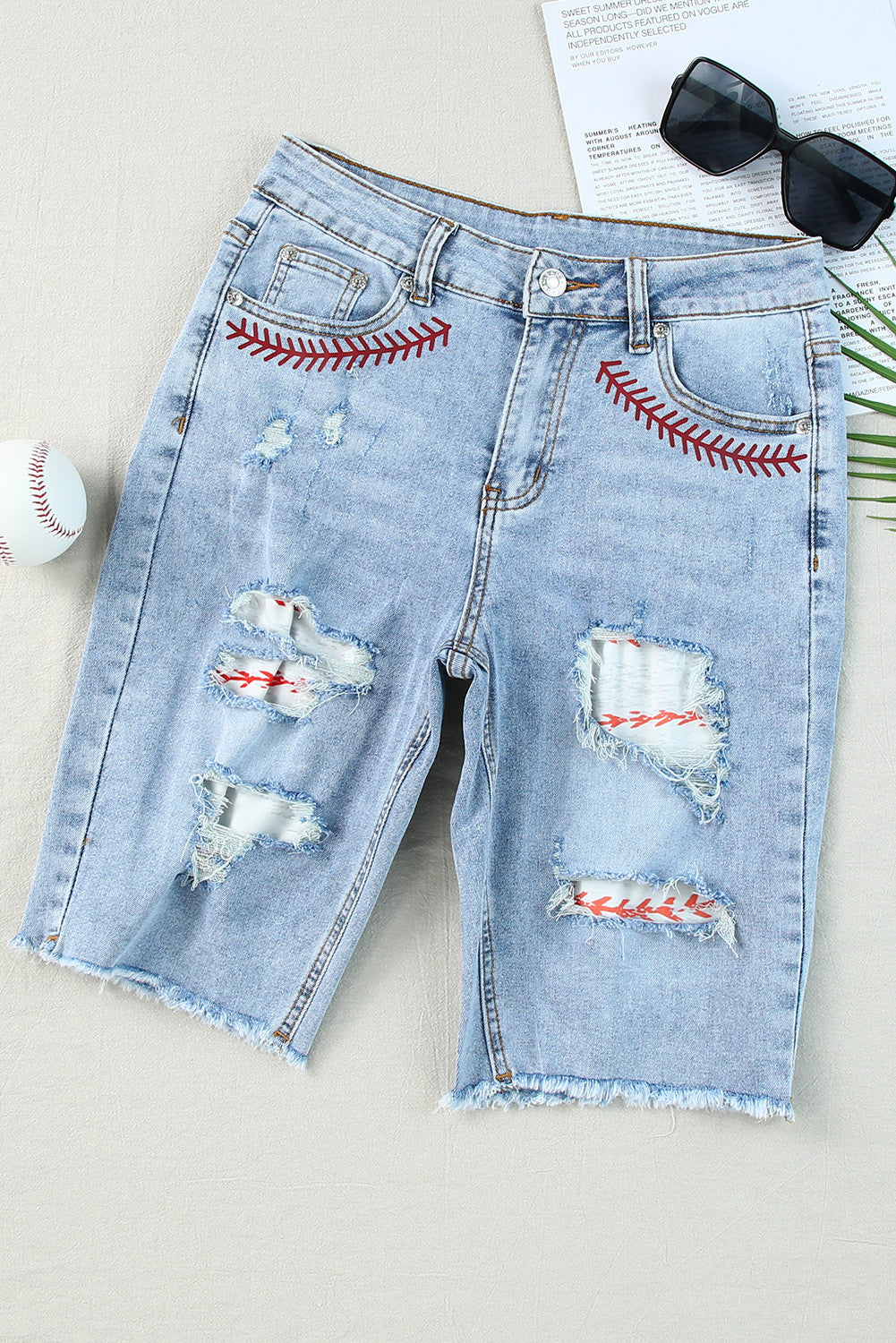 BASEBALL GRAPHIC CUT-OUT RAW HEM SHEATH CASUAL DENIM SHORTS